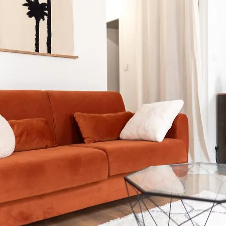 Moderne A 2 Pas De La Gare * Тулуза