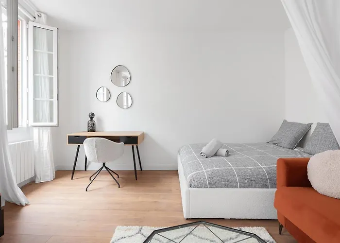 Moderne A 2 Pas De La Gare * Toulouse